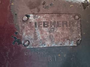 Liebherr Achteras